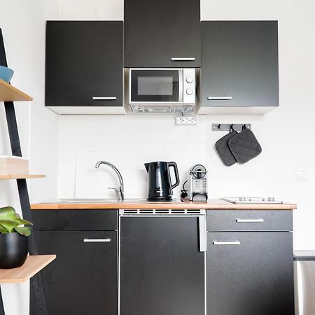 Homefy Studio Heaven - Self Check-In - Free Parking - Elevator เอสเซน ภายนอก รูปภาพ